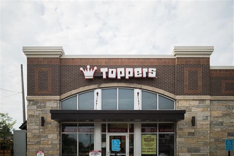 Toppers rochester mn - Plant-Powered. Desserts. Sides. Dippin' Sauces. drinks. E-Gift Card. Toppers Pizza offers specialty pizza options, wings, topperstix, mac n' cheese, monkey bread, and more. View the menu and order delivery, curbside or carryout now. 
